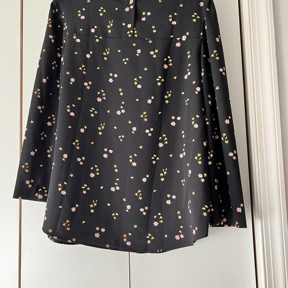 Ann Taylor LOFT Black Floral Blouse w/Puffed Sleeves - Medium - Picture 3 of 5